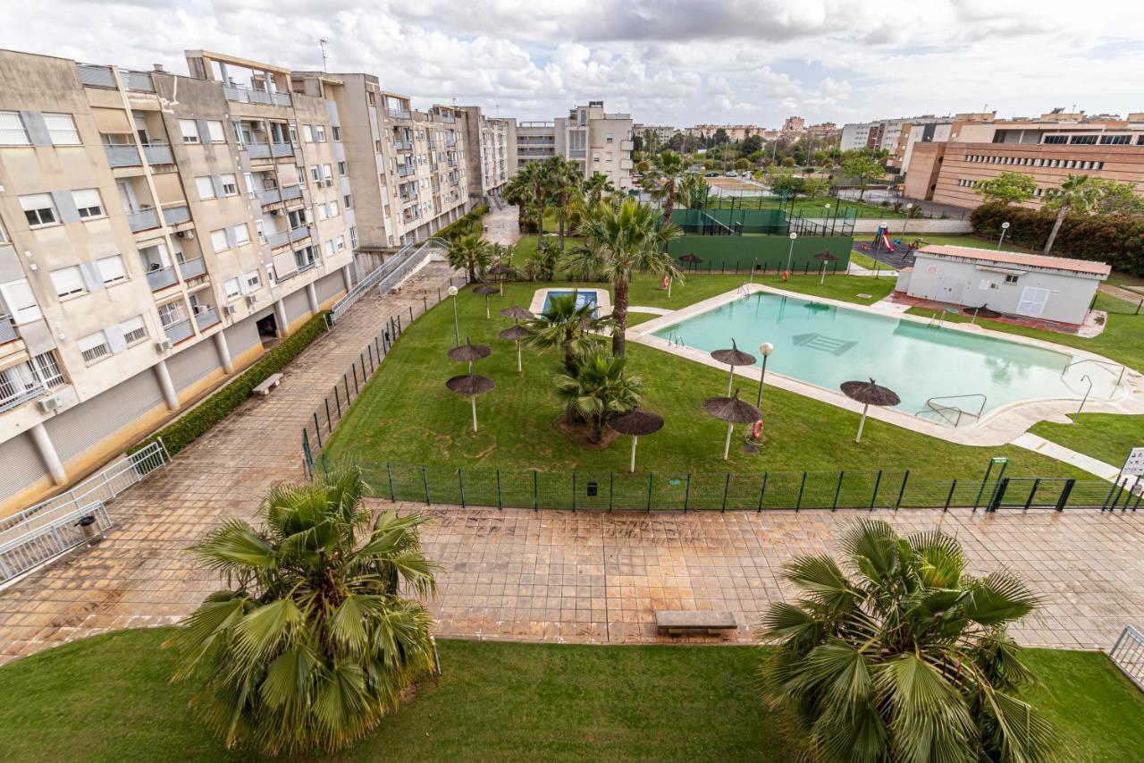 Allo Apartments Europa Piscina - Padel 3 Habitaciones Jerez de la Frontera Exterior foto