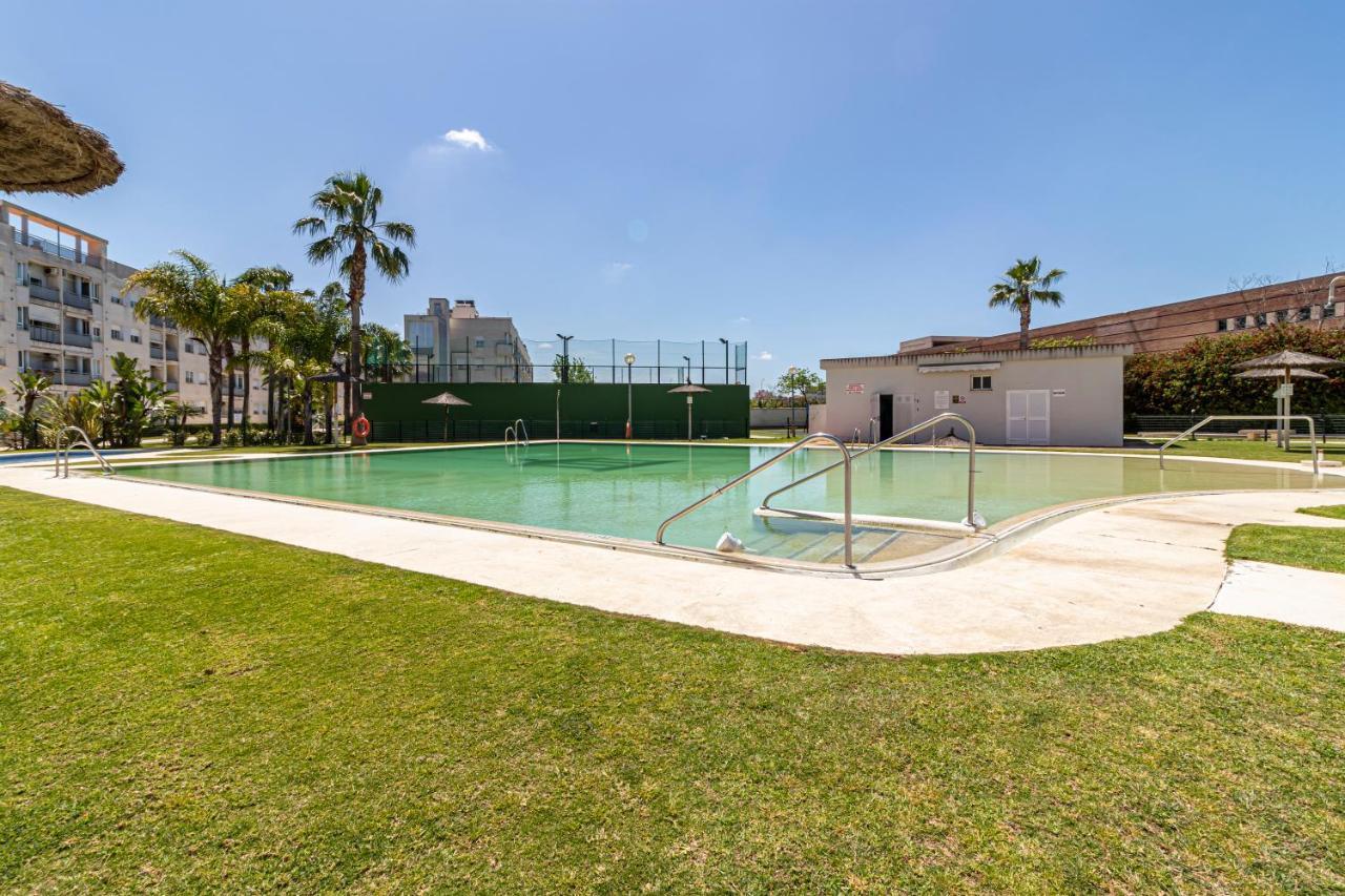 Allo Apartments Europa Piscina - Padel 3 Habitaciones Jerez de la Frontera Exterior foto